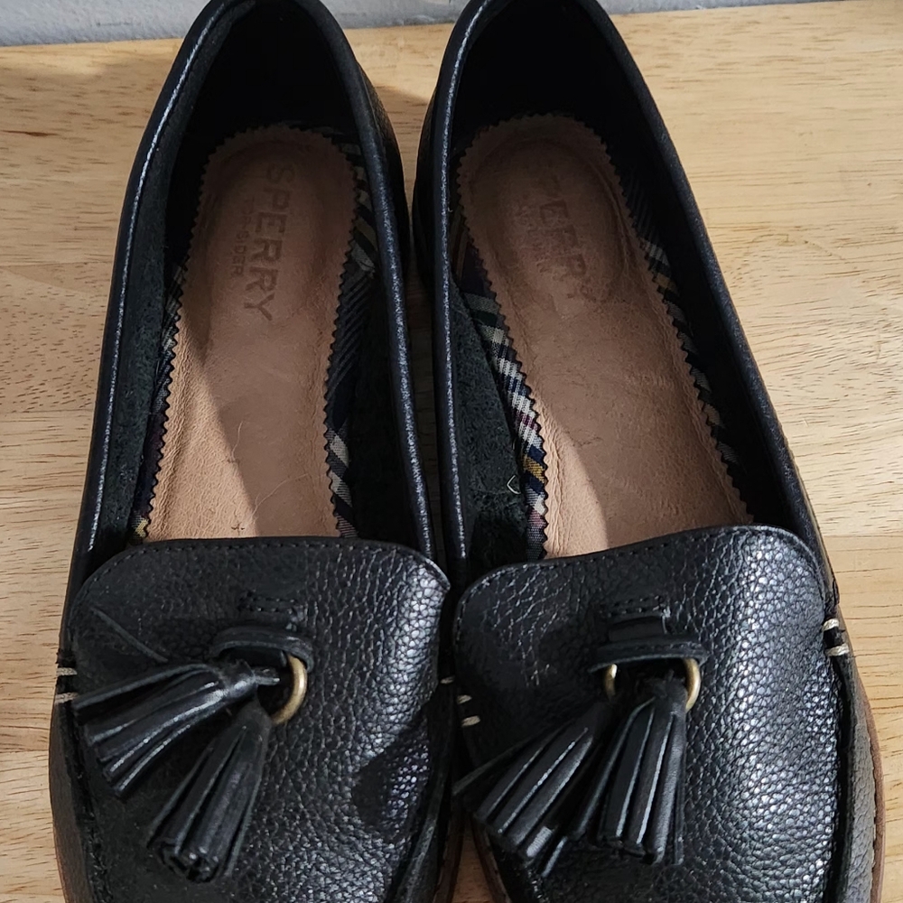 Sperry - Picture 3 of 5